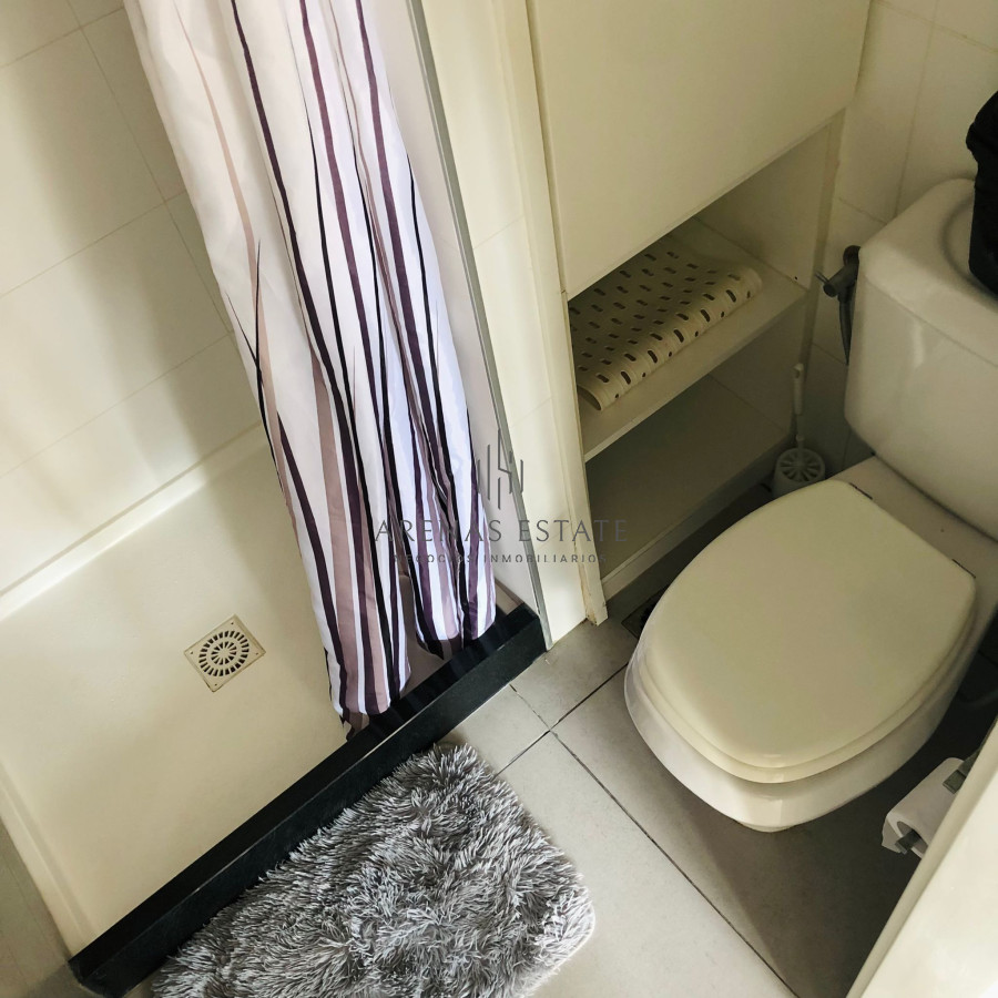 Apartamento ID.4250 - Apartamento en venta  de 2 dormitorios, 2 baños.