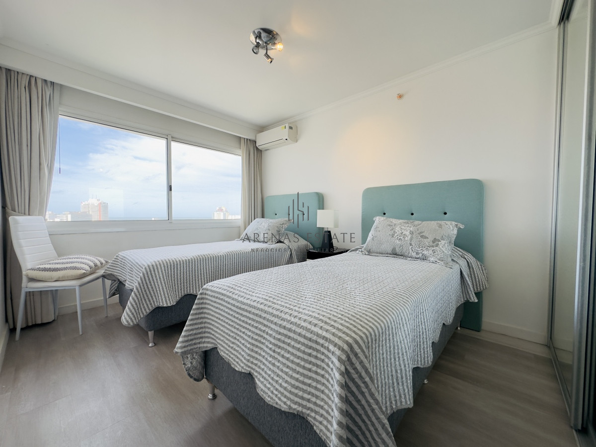 Apartamento ID.3037 - Alquiler temporal y venta de apartamento de 2 dormitorios en Punta del Este