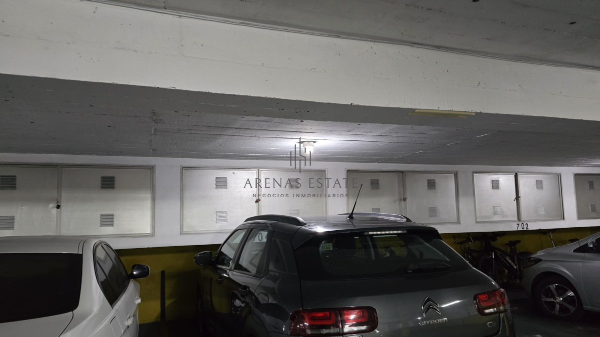 Apartamento ID.3807 - Apartamento en venta de 3 dormitorios en Punta del Este