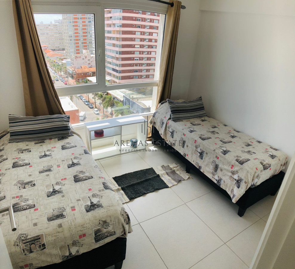 Apartamento ID.4250 - Apartamento en venta  de 2 dormitorios, 2 baños.