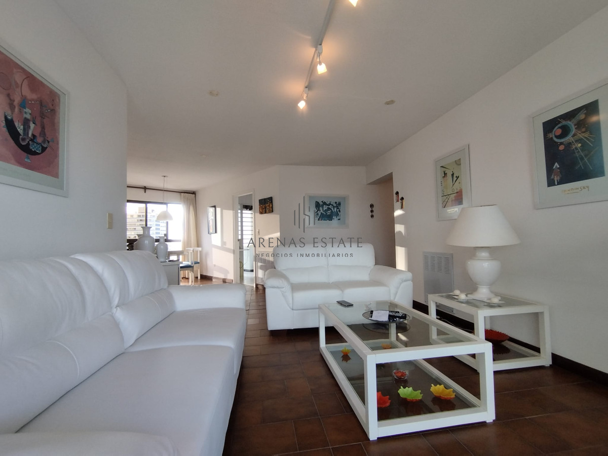 Apartamento ID.3147 - venta de apartamento sobre playa brava