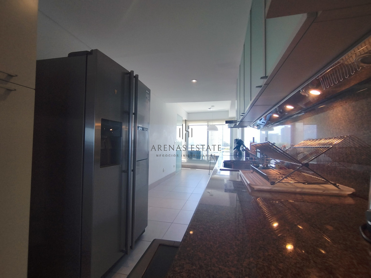 Apartamento ID.3472 - venta de apartamento frente a playa brava