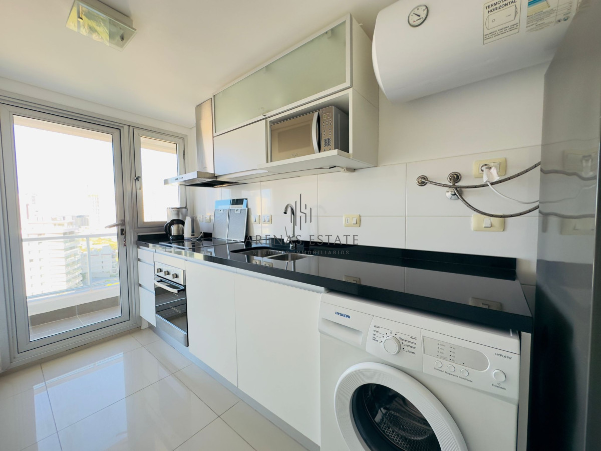 Apartamento ID.4249 - Alquiler y Venta de apartamento de dos dormitorios en Punta del Este