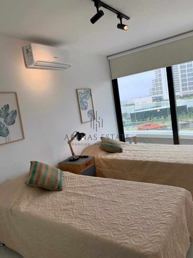 Apartamento ID.3405 - Venta de apartamento de dos dormitorios en Punta del Este