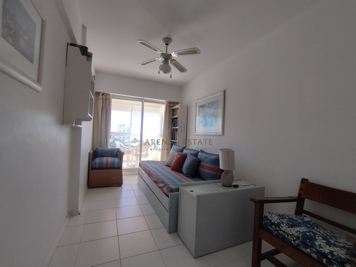 Apartamento ID.3161 - Apartamento de dos dorm. en venta en Punta del Este