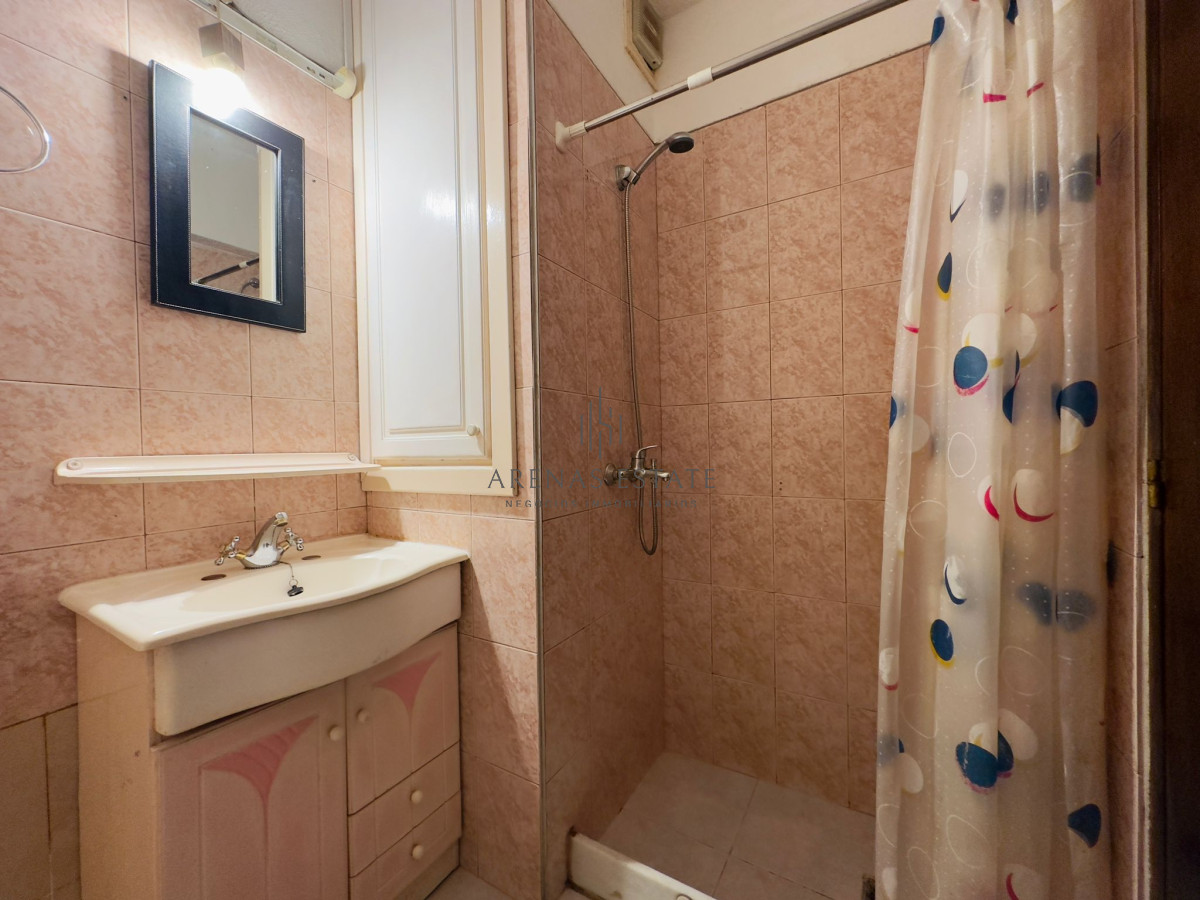 Apartamento ID.2859 - Venta de apartamento y Alquiler Anual, Excelente ubicación, 1 dormitorio, garage.