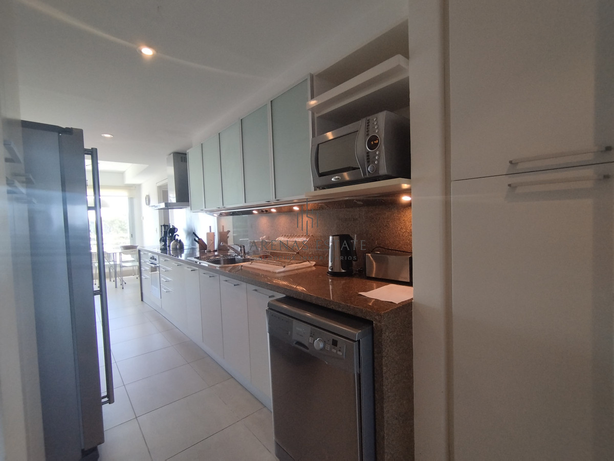 Apartamento ID.3472 - venta de apartamento frente a playa brava
