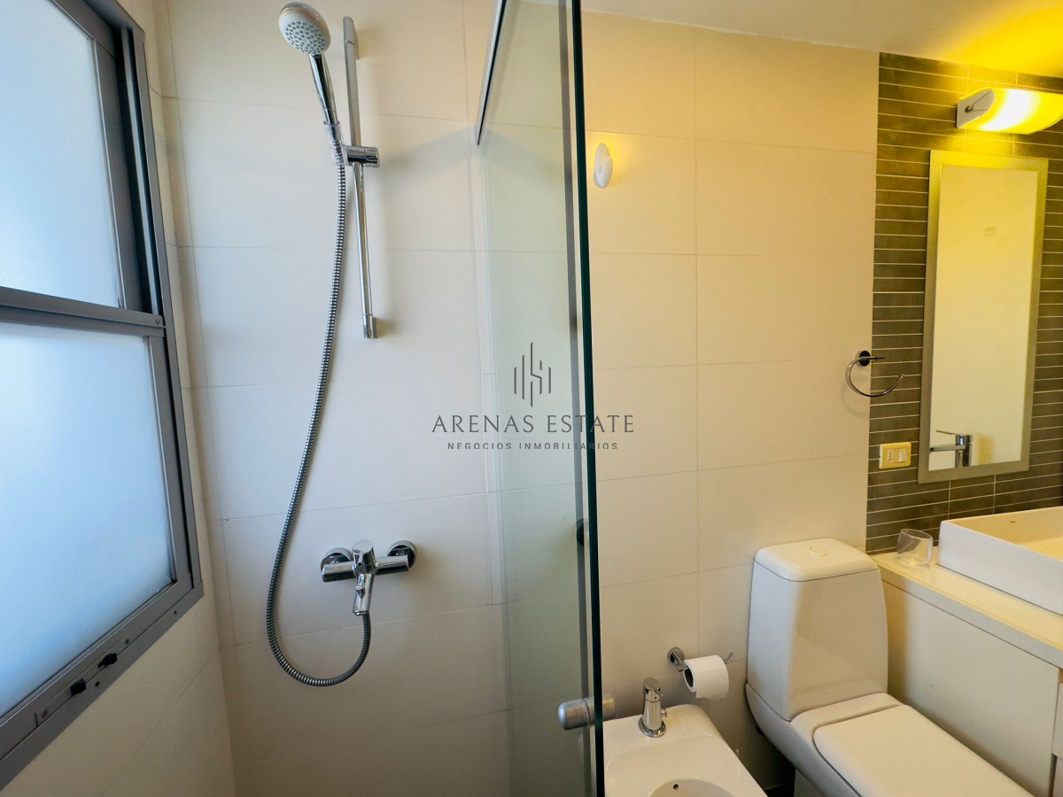 Apartamento ID.3553 - Alquiler y venta de apartamento de 2 dormitorios 2 baños con parrillero propio