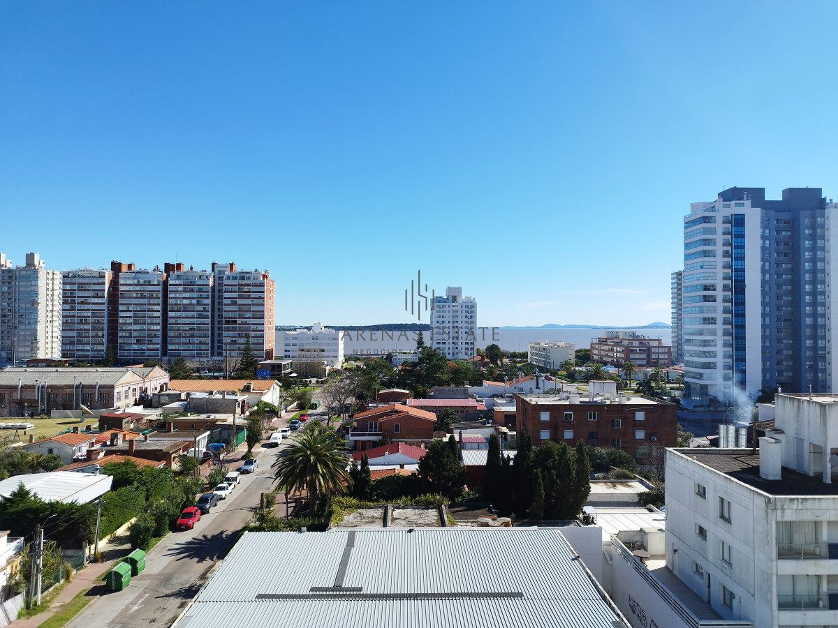 Apartamento ID.3161 - Apartamento de dos dorm. en venta en Punta del Este
