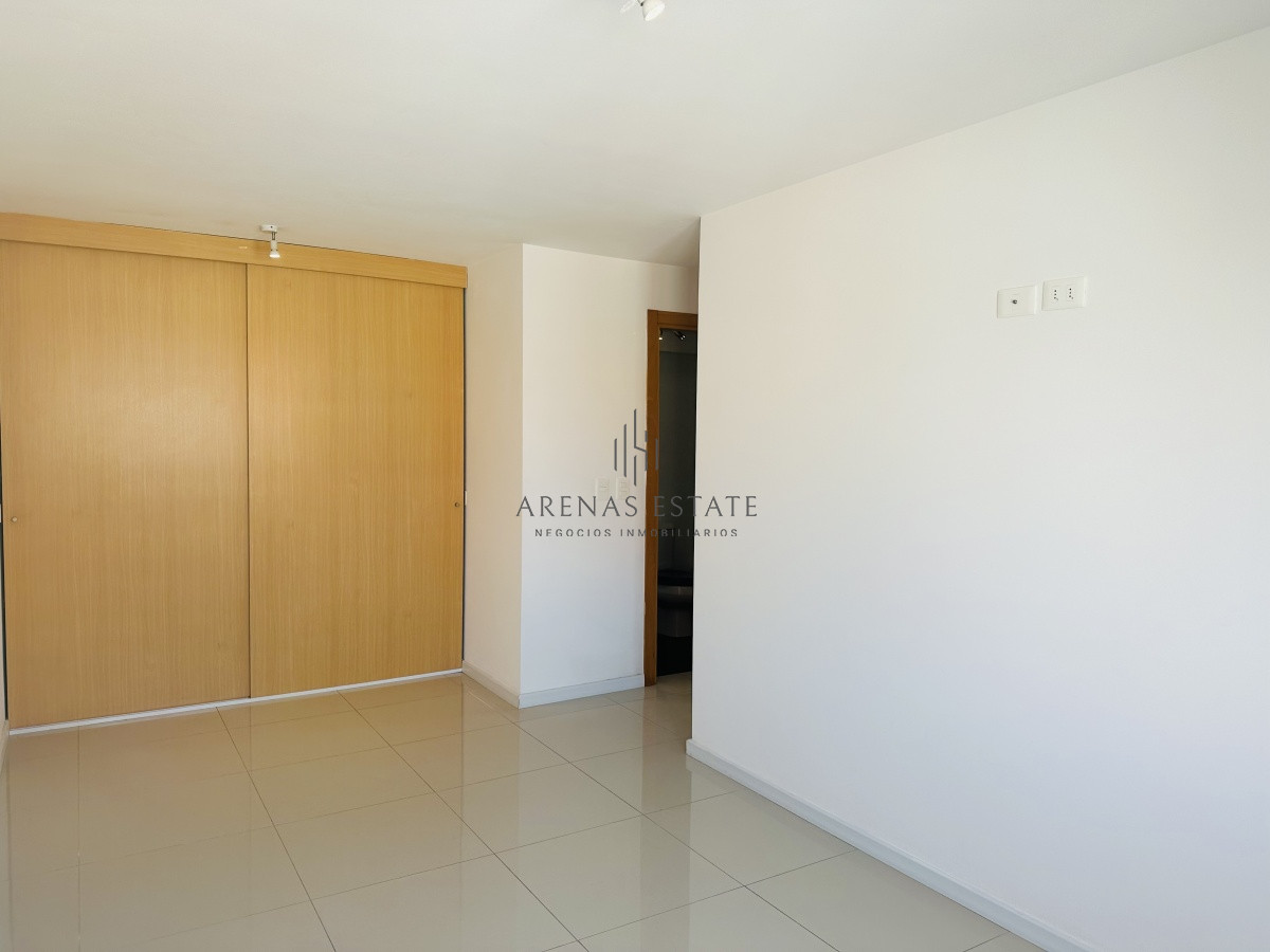 Apartamento ID.3613 - Apartamento en VENTA, 3 dormitorios, Maldonado, Uruguay.