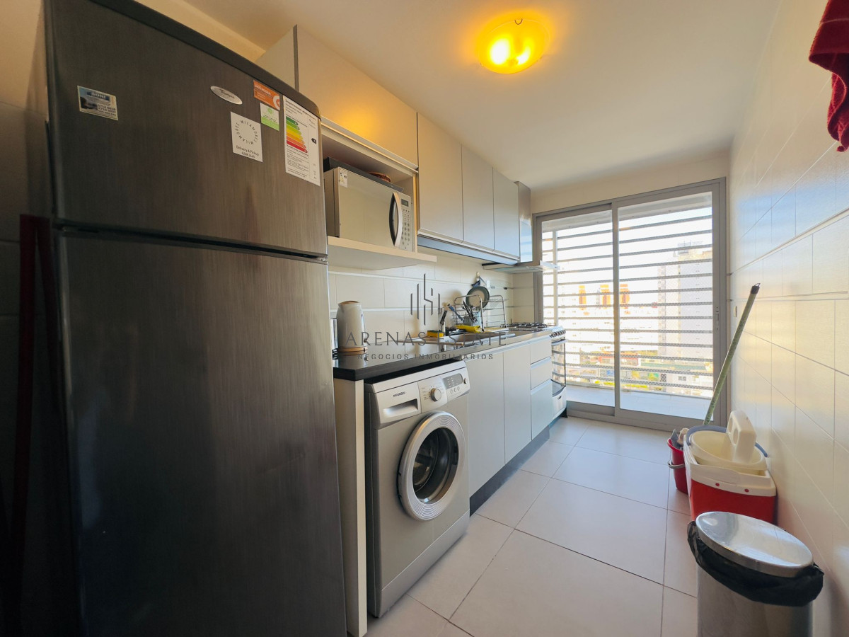 Apartamento ID.3553 - Alquiler y venta de apartamento de 2 dormitorios 2 baños con parrillero propio