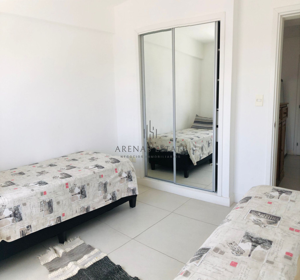 Apartamento ID.4250 - Apartamento en venta  de 2 dormitorios, 2 baños.