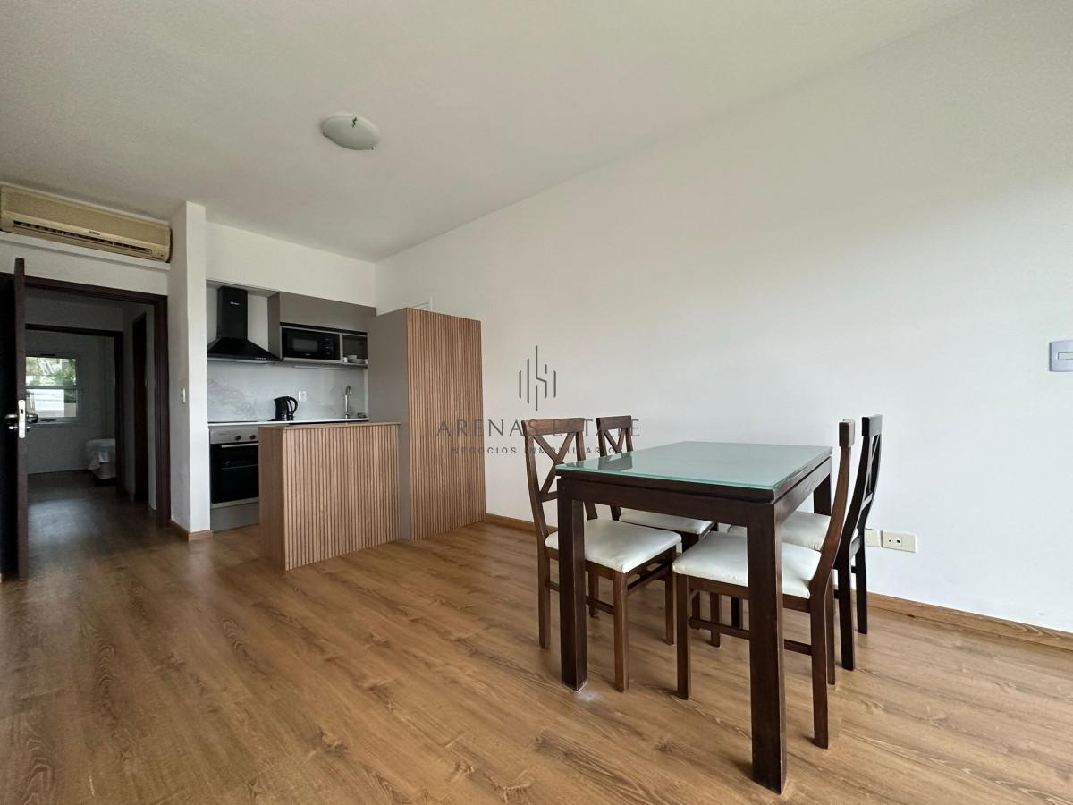 Apartamento ID.4229 - Apartamento en Venta, 2 dormitorios, Punta del Este.7383