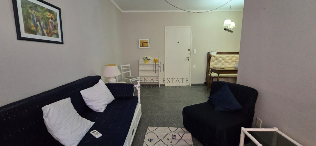 Apartamento ID.3556 - Apartamento de un dormitorio en Punta del Este, reciclado
