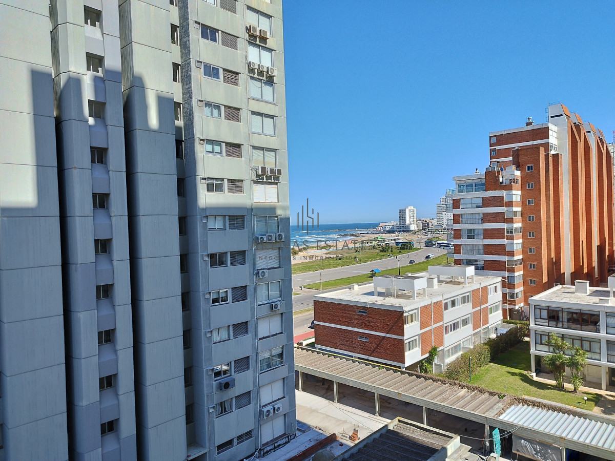 Apartamento ID.4162 - venta y alquiler de apartamento zona Playa brava