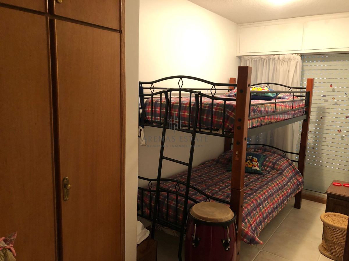 Apartamento ID.2456 - Apartamento de 3 dormitorios en venta en Punta del Este 