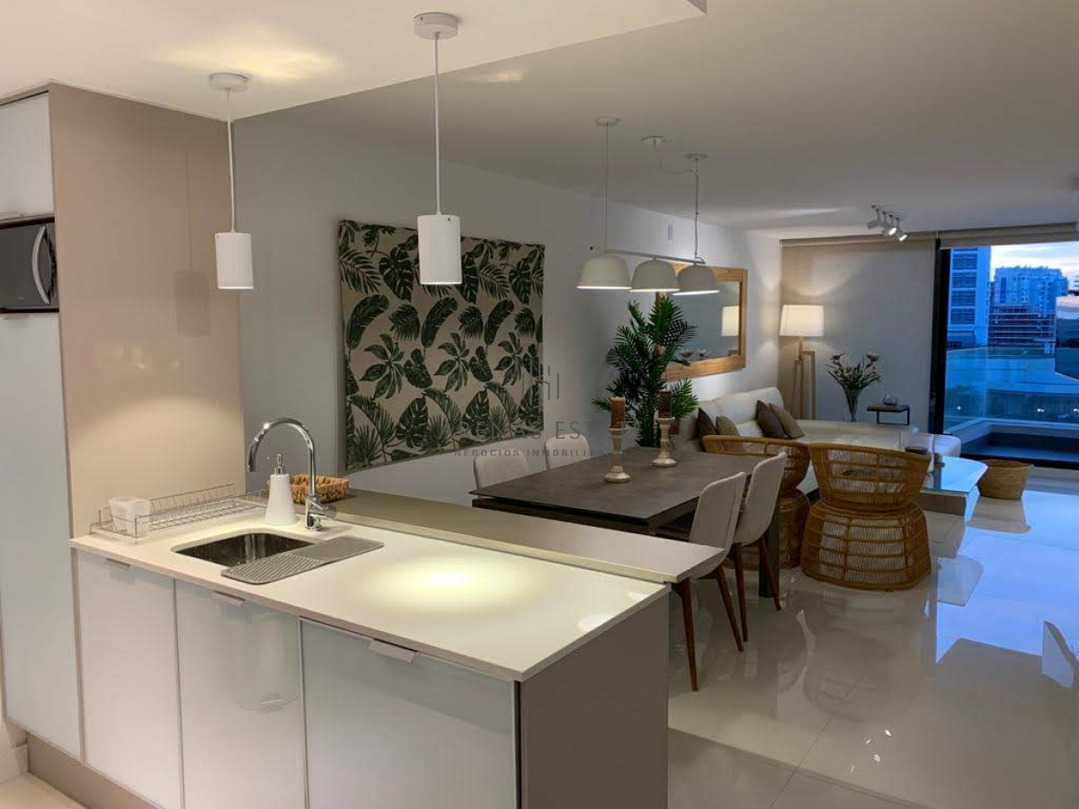 Apartamento ID.3405 - Venta de apartamento de dos dormitorios en Punta del Este