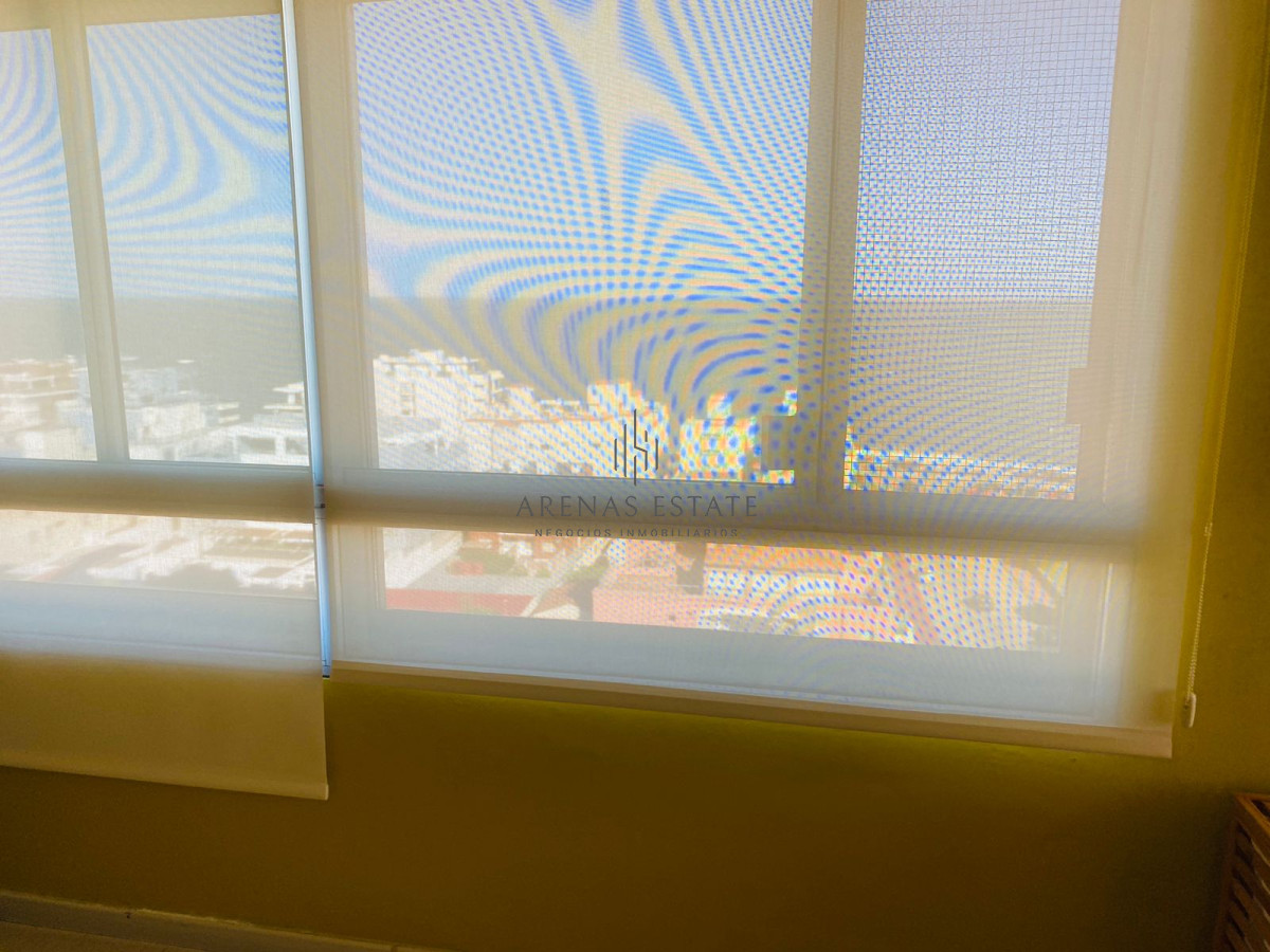 Apartamento ID.2338 - Apartamento en venta de 3 d y dep en Punta del Este
