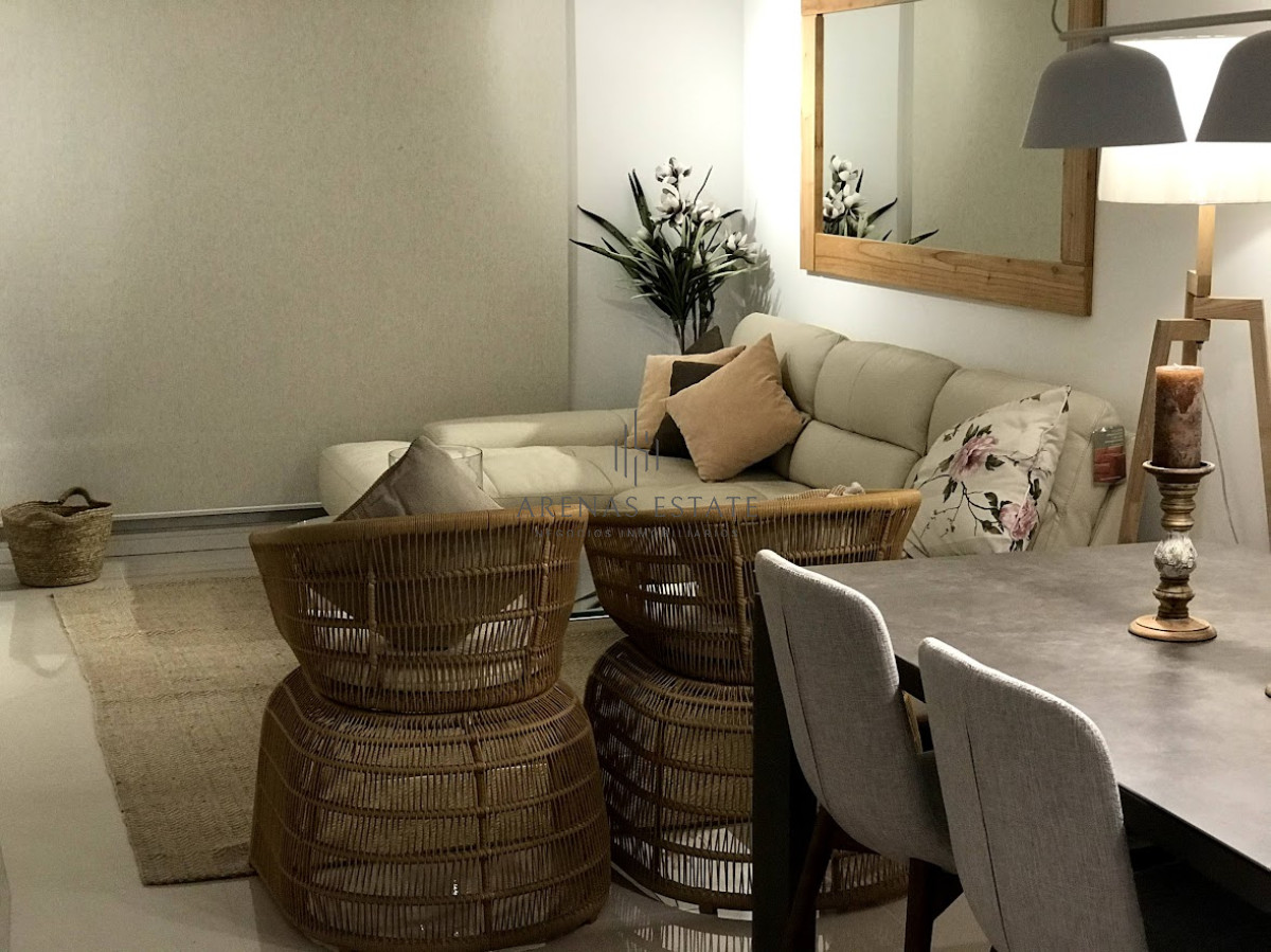 Apartamento ID.2409 - Apto en venta, edifico moderno, excelente servicios, Punta del este.