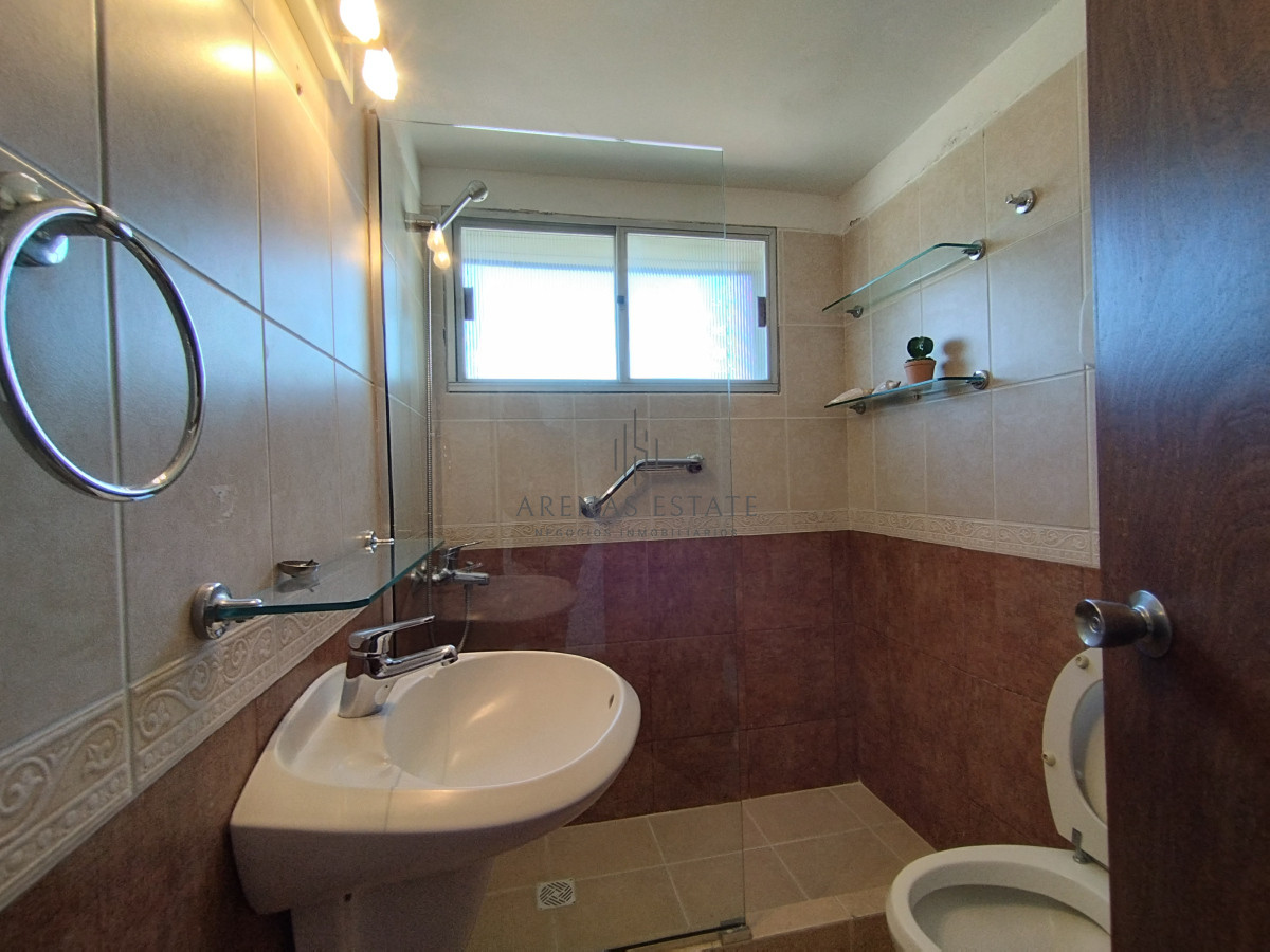 Apartamento ID.4162 - venta y alquiler de apartamento zona Playa brava