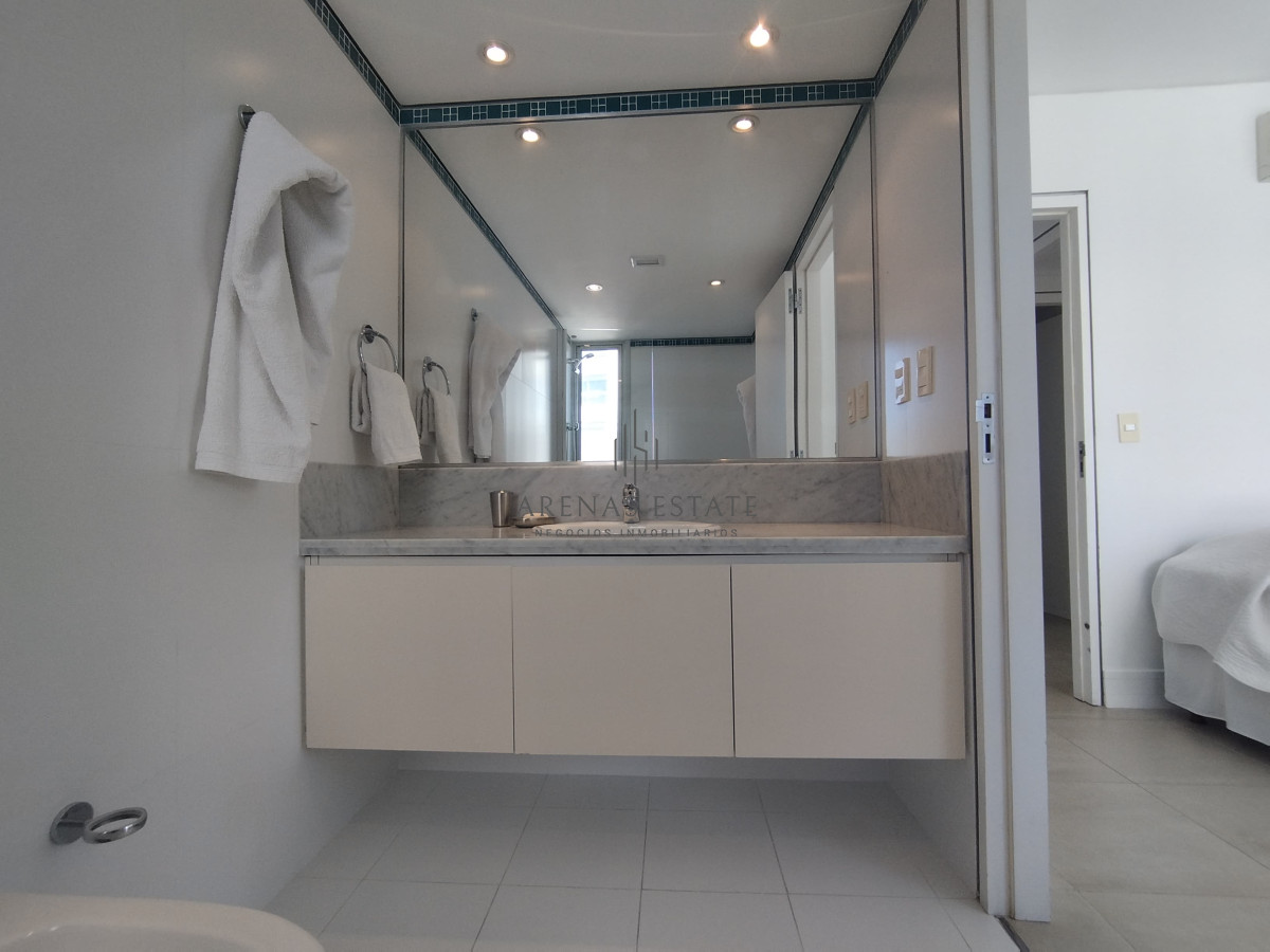 Apartamento ID.3472 - venta de apartamento frente a playa brava
