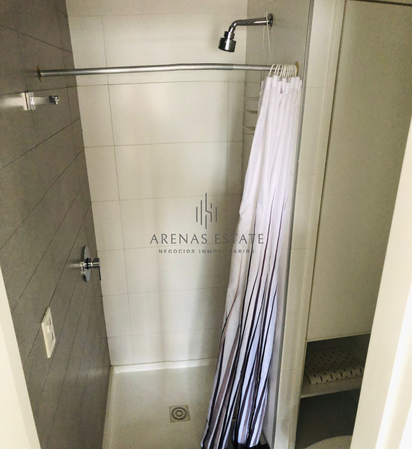 Apartamento ID.4250 - Apartamento en venta  de 2 dormitorios, 2 baños.