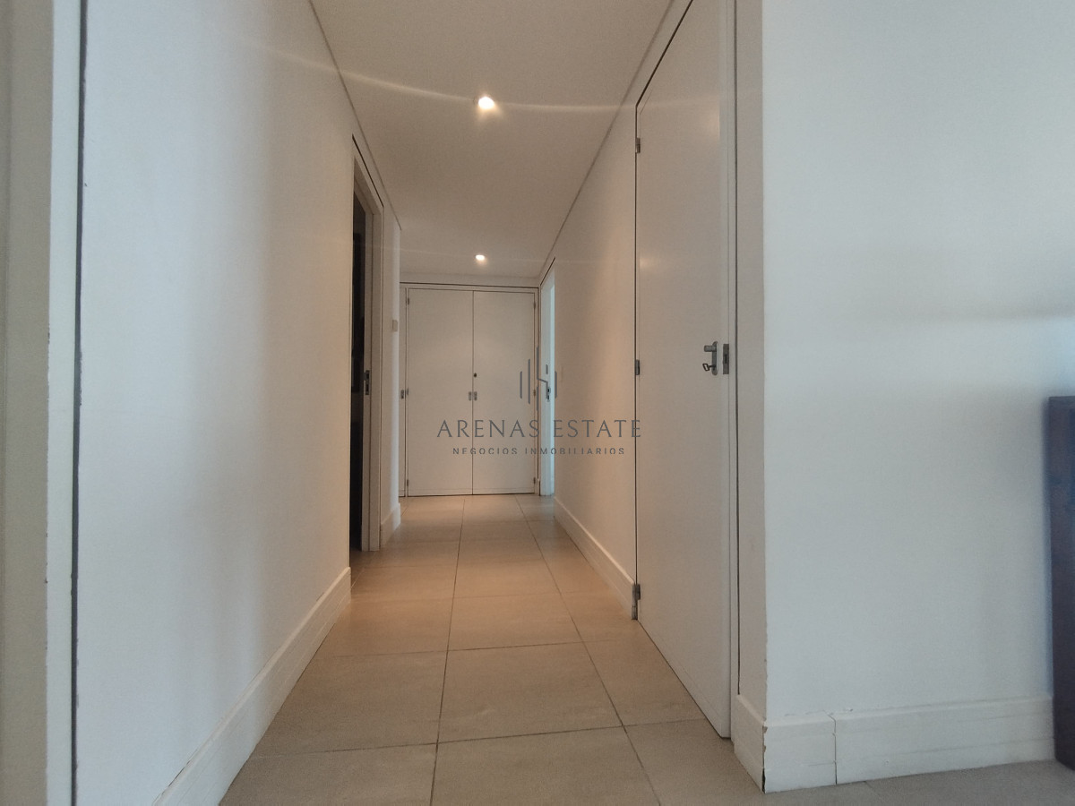 Apartamento ID.3472 - venta de apartamento frente a playa brava