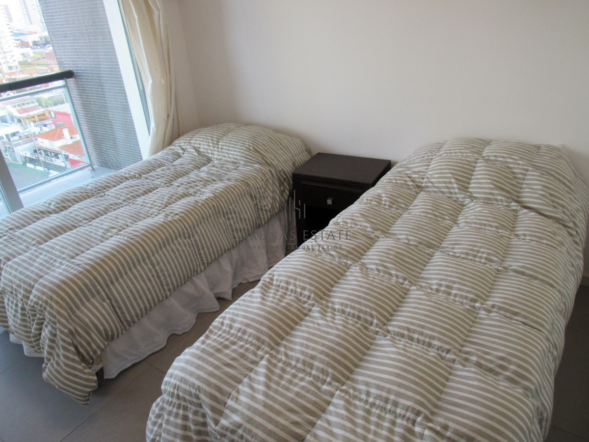 Apartamento ID.3193 - Venta apartamento de 2 dor con parrillero, balcón en Puta del Este
