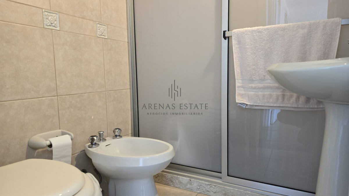 Apartamento ID.3807 - Apartamento en venta de 3 dormitorios en Punta del Este