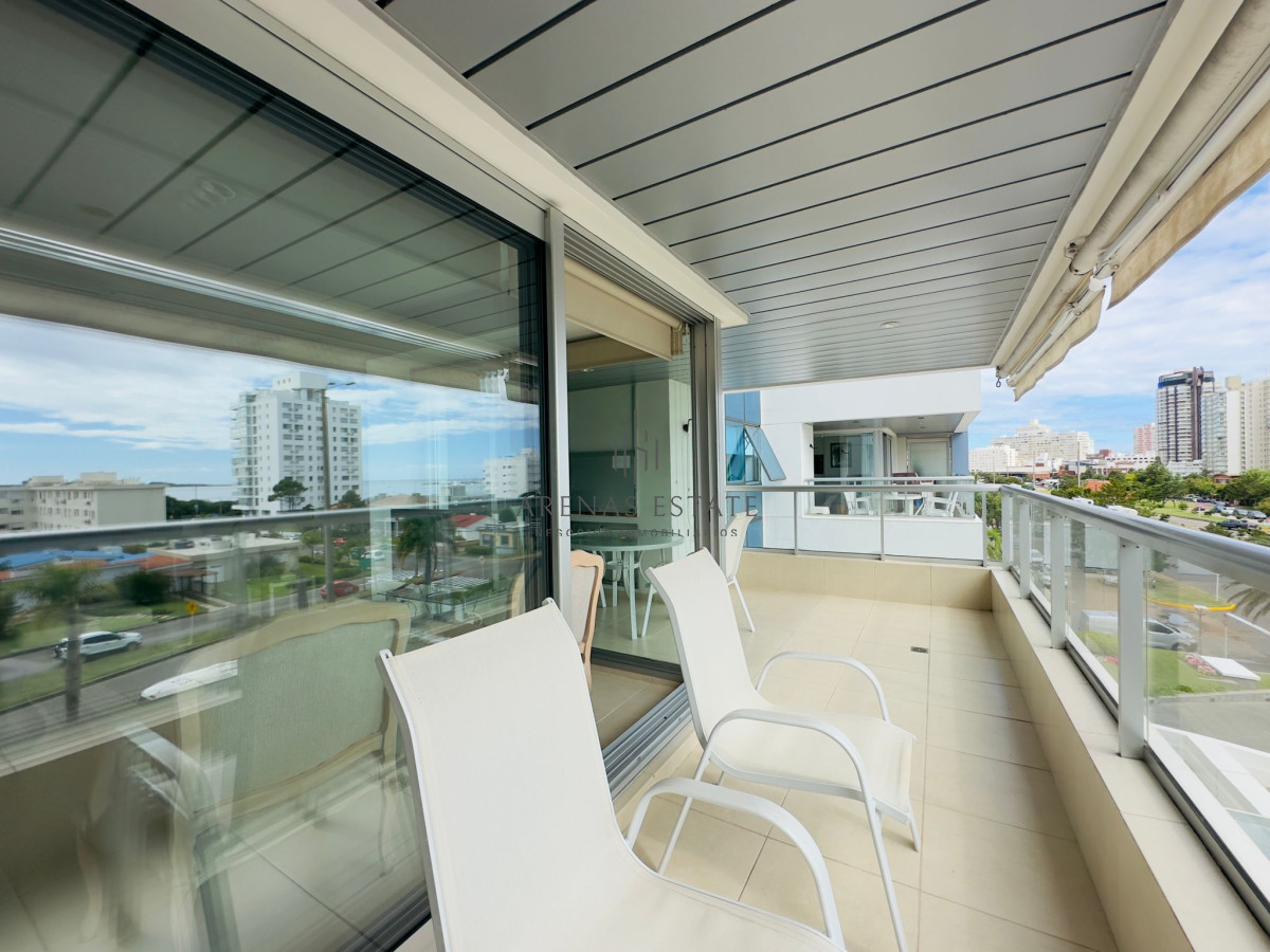 Apartamento ID.3403 - Apartamento de dos dormitorios en venta en Punta del Este