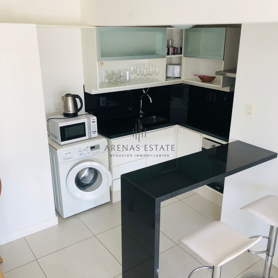 Apartamento ID.4250 - Apartamento en venta  de 2 dormitorios, 2 baños.