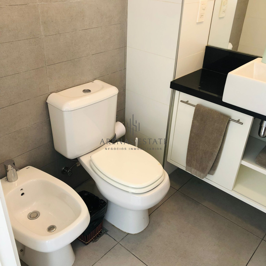 Apartamento ID.4250 - Apartamento en venta  de 2 dormitorios, 2 baños.