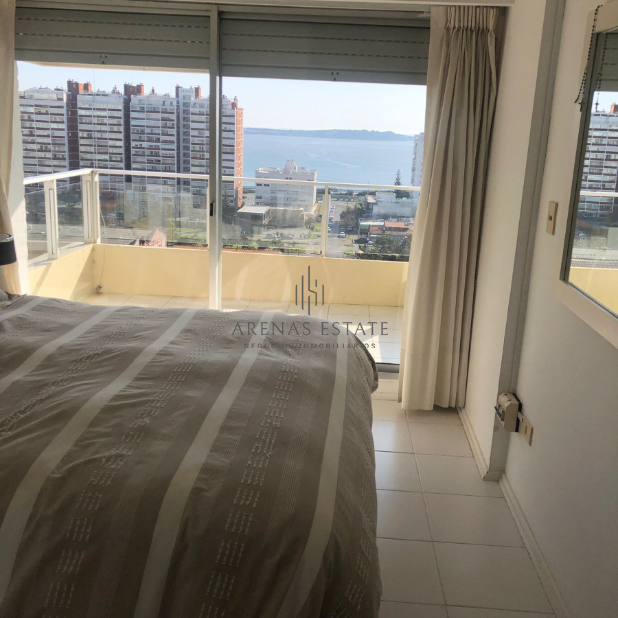 Apartamento ID.3028 - Venta de apartamento de 3 dormitorios en Punta del Este