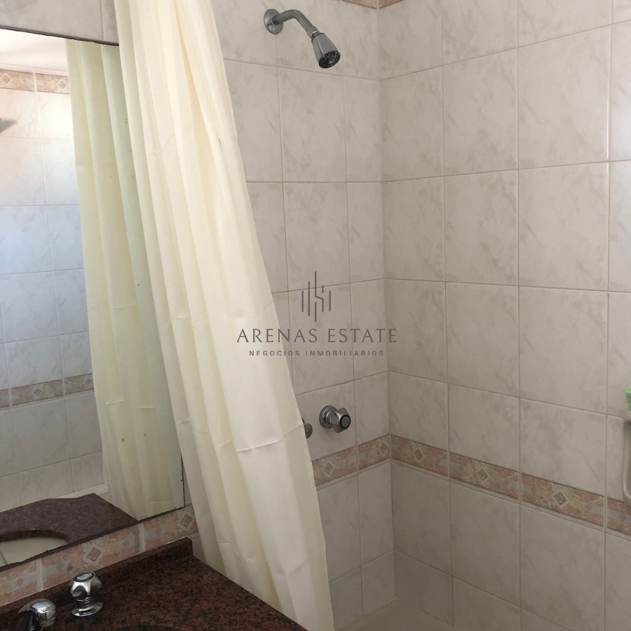 Apartamento ID.3028 - Venta de apartamento de 3 dormitorios en Punta del Este