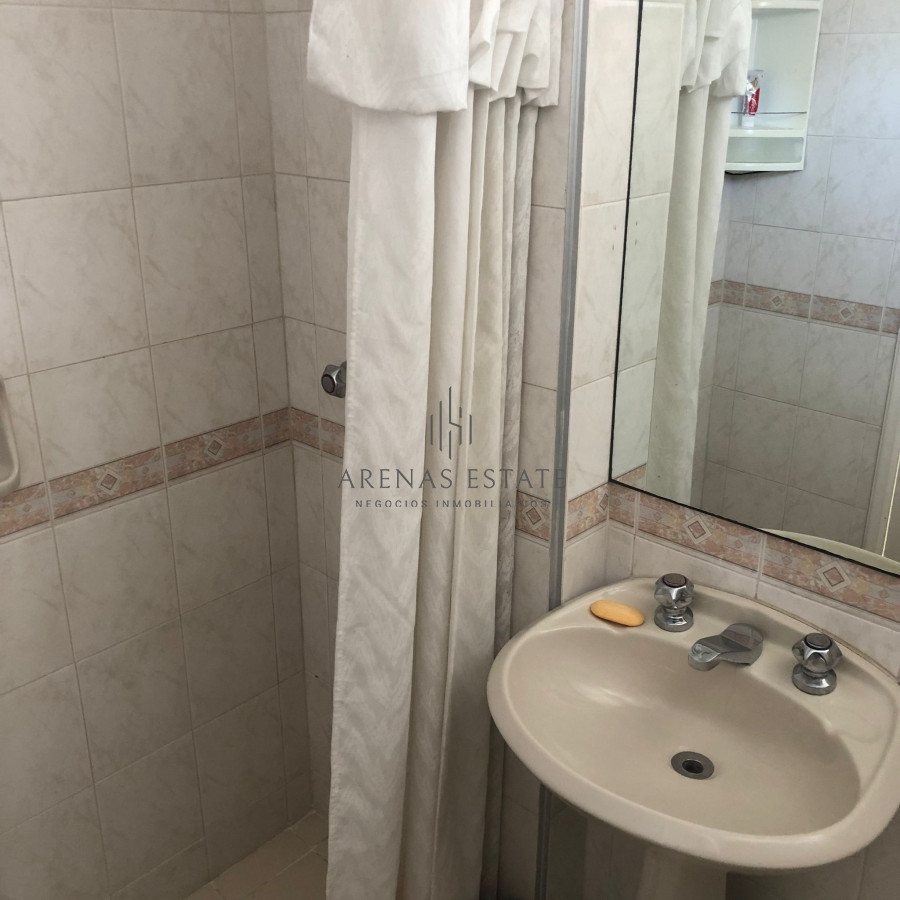 Apartamento ID.3028 - Venta de apartamento de 3 dormitorios en Punta del Este