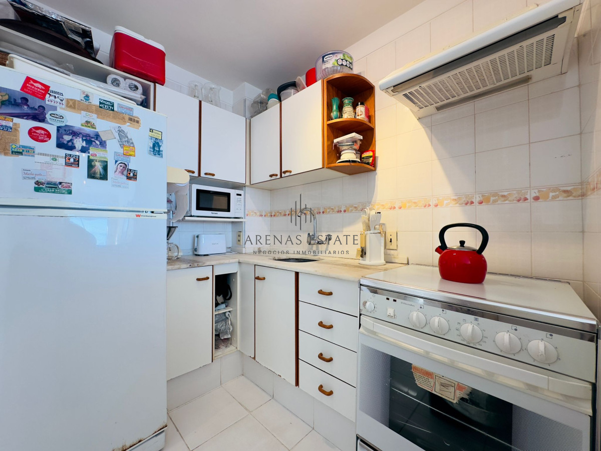 Apartamento ID.2663 - Apto en venta de 2 dormitorios, 2 baños, Punta del este. 