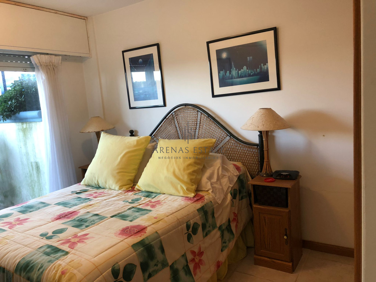 Apartamento ID.2456 - Apartamento de 3 dormitorios en venta en Punta del Este 