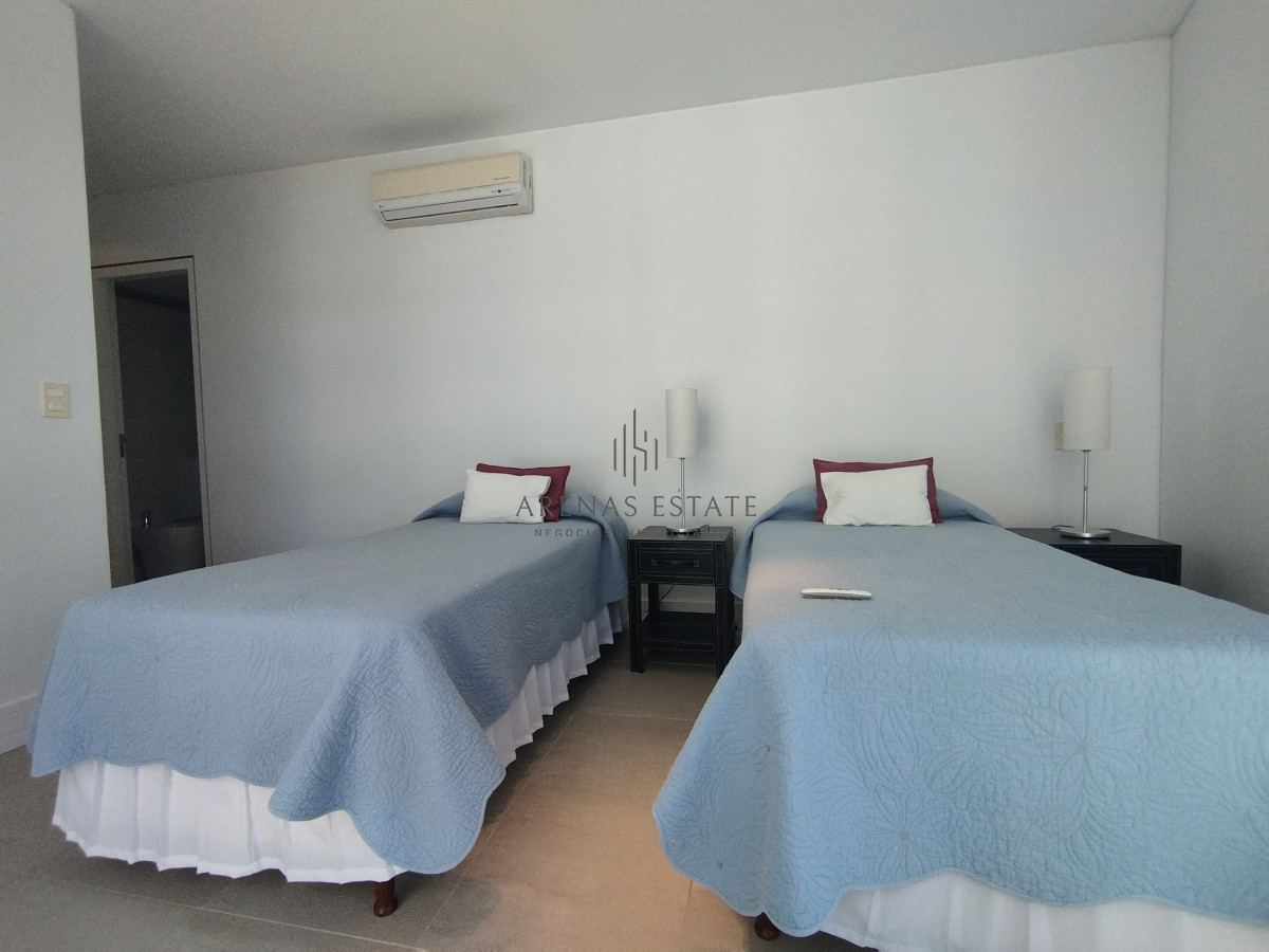 Apartamento ID.3472 - venta de apartamento frente a playa brava