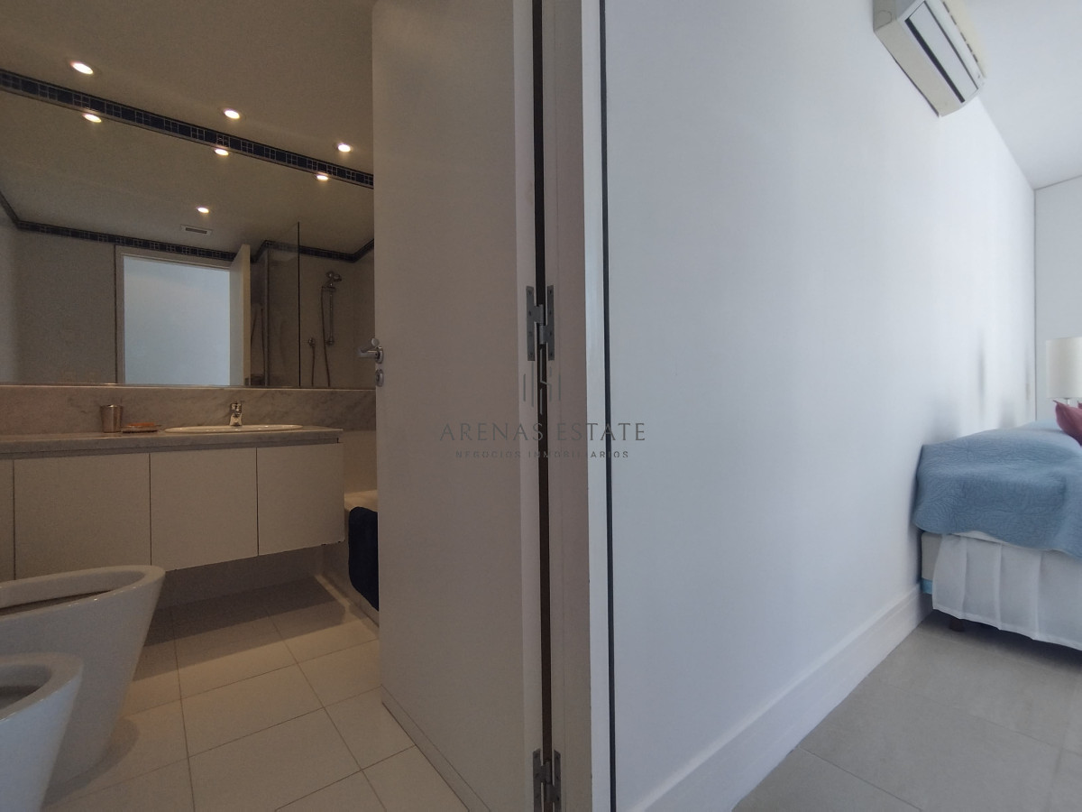 Apartamento ID.3472 - venta de apartamento frente a playa brava