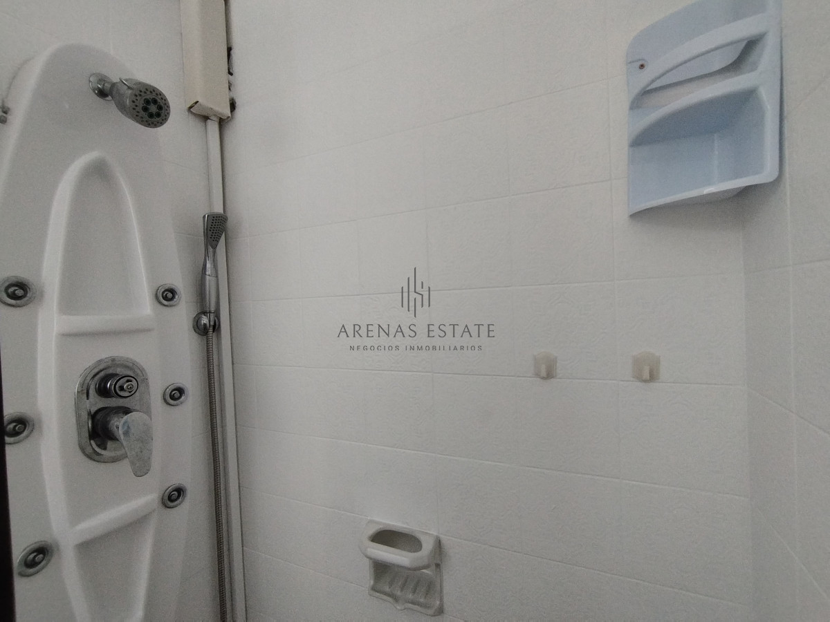 Apartamento ID.4226 - Apartamento en de dos dormitorios en venta en Punta del Este 