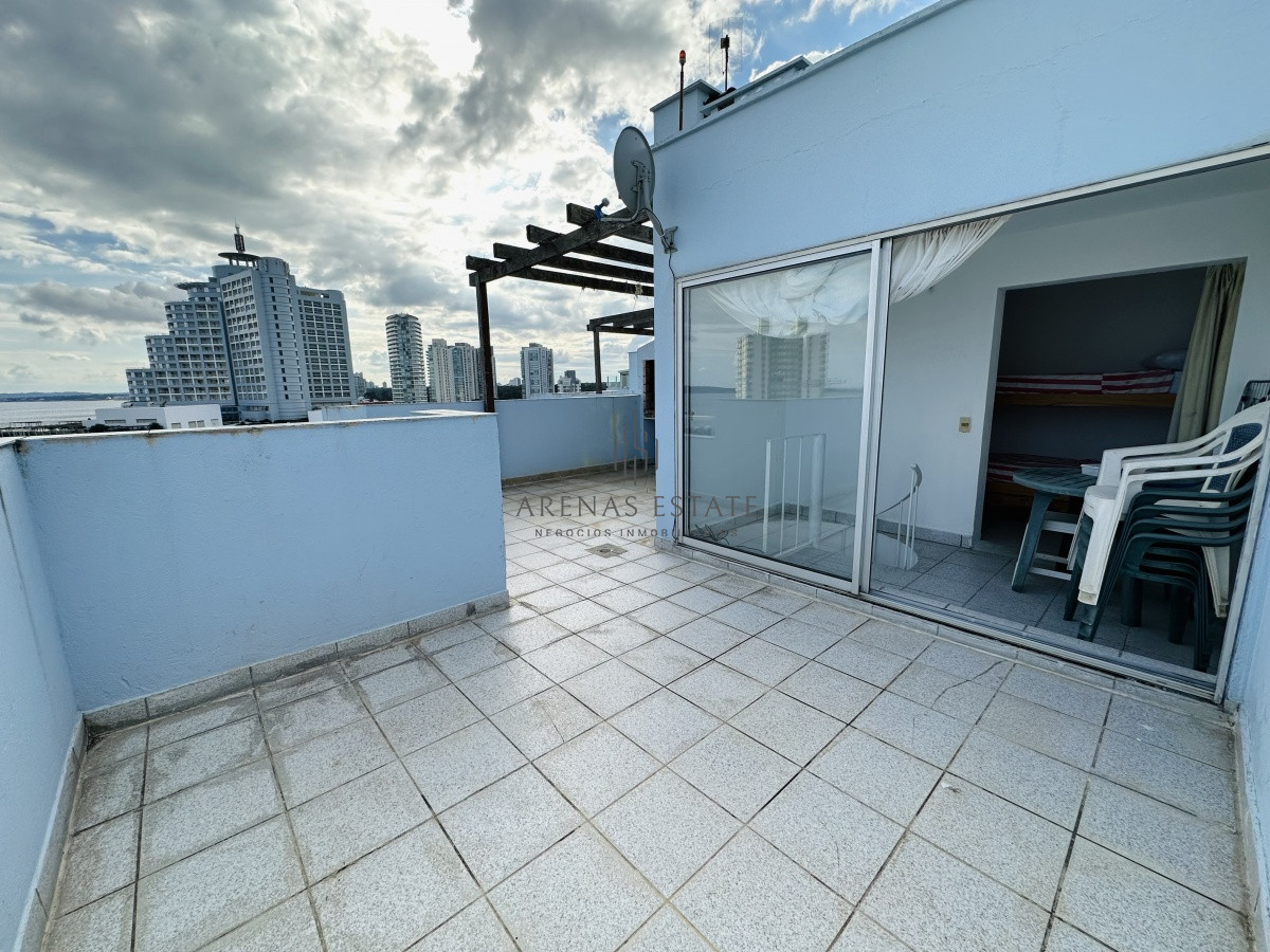 Apartamento ID.3175 - Venta de apartamento en Playa mansa