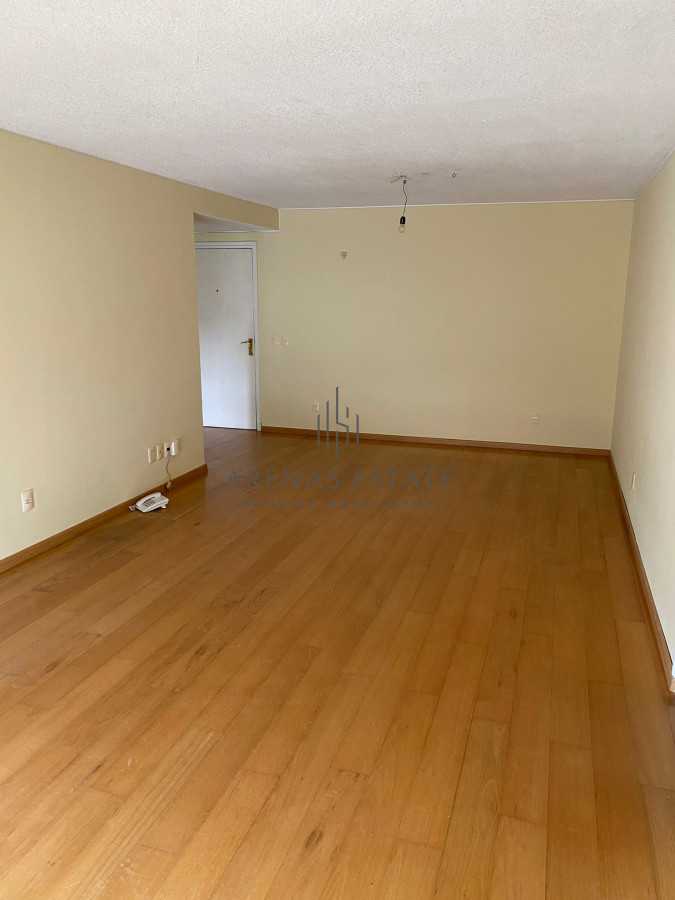 Apartamento ID.3248 - Venta de apartamento de dos dormitorios en Punta del Este