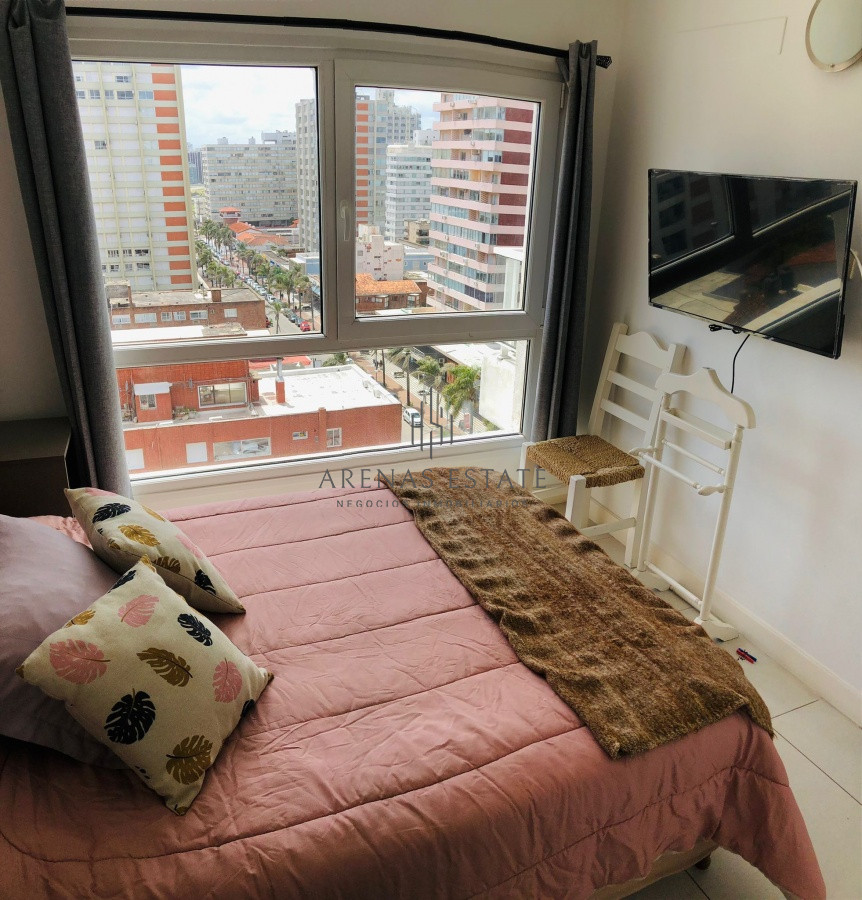 Apartamento ID.4250 - Apartamento en venta  de 2 dormitorios, 2 baños.