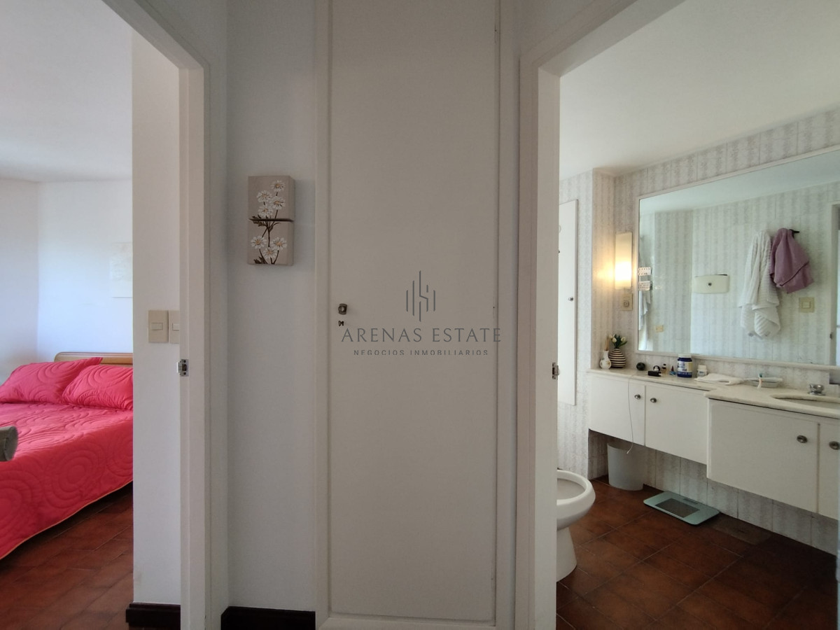 Apartamento ID.3147 - venta de apartamento sobre playa brava