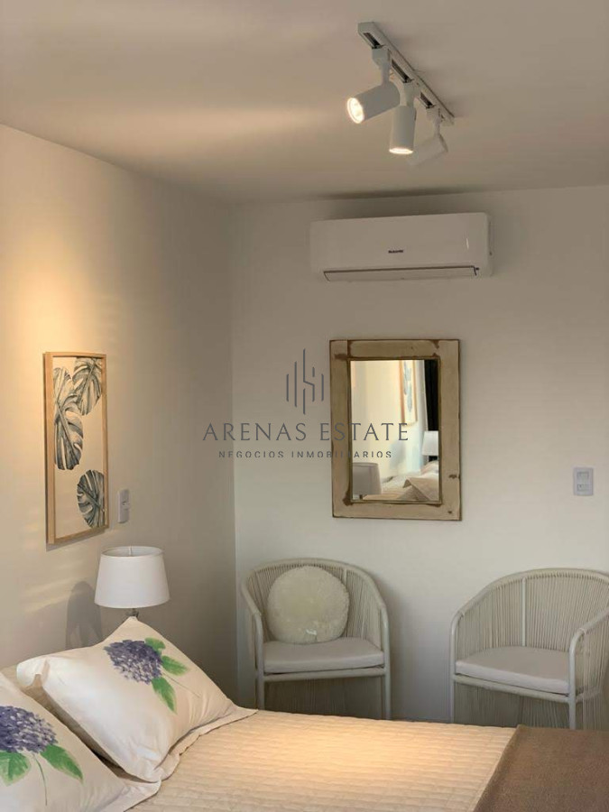 Apartamento ID.3405 - Venta de apartamento de dos dormitorios en Punta del Este