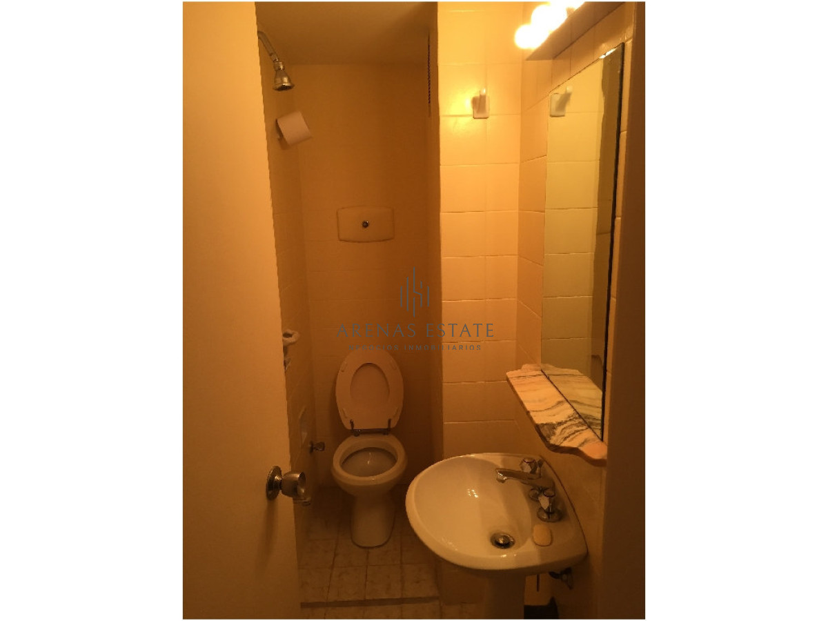 Apartamento ID.2338 - Apartamento en venta de 3 d y dep en Punta del Este