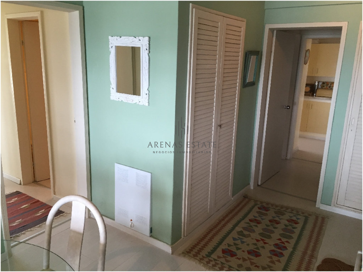 Apartamento ID.2338 - Apartamento en venta de 3 d y dep en Punta del Este