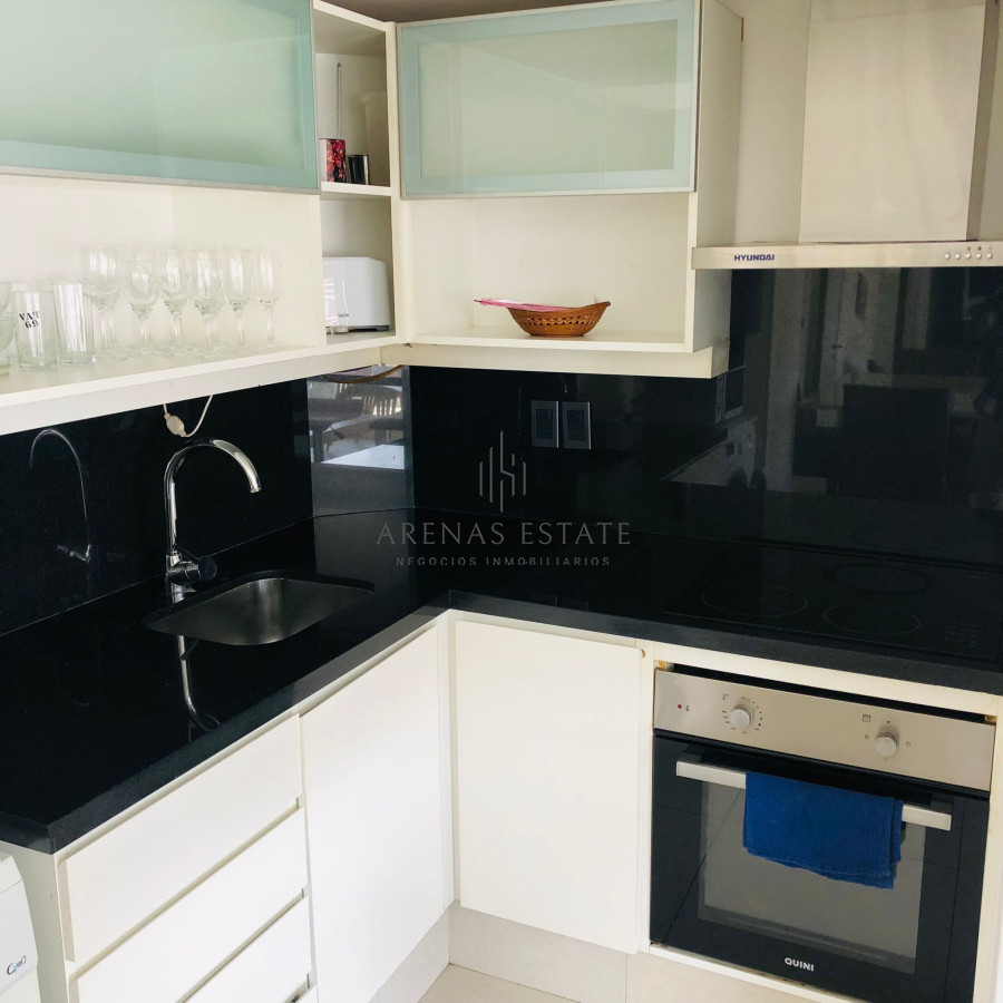 Apartamento ID.4250 - Apartamento en venta  de 2 dormitorios, 2 baños.