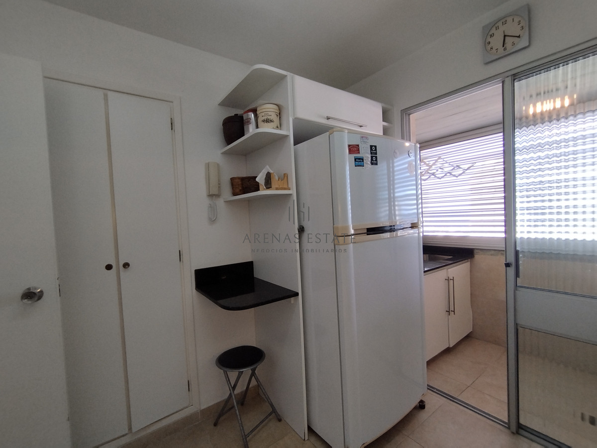 Apartamento ID.4390 - Apartamento de 3 dormitorios en venta y en alquiler en Punta del Este