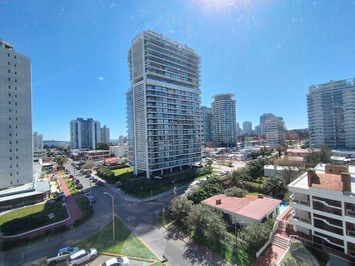 Apartamento ID.4162 - venta y alquiler de apartamento zona Playa brava